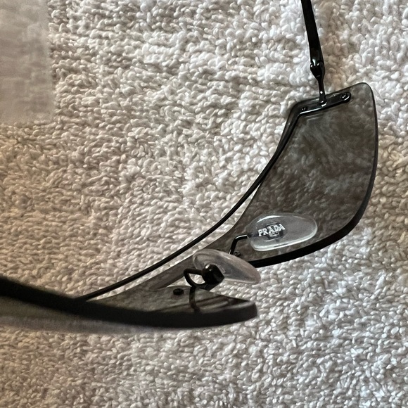 AUTHENTIC PRADA SUNGLASSES… 120 TEMPLE… NEW WITH TAGS… - Picture 4 of 13